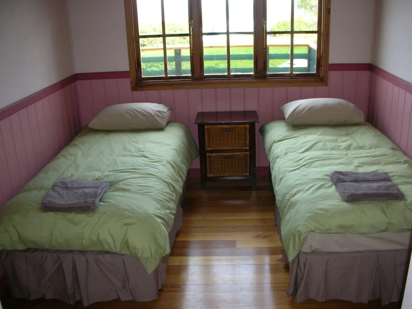 Cedar Cottages Blackmans Bay