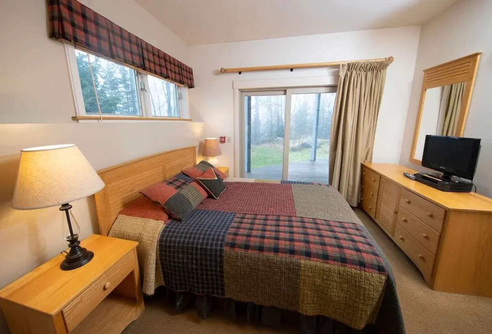 2br Solitude -ski-in, Ski-out Access To Promenade Trail 2 Bedroom Condo by RedAwning