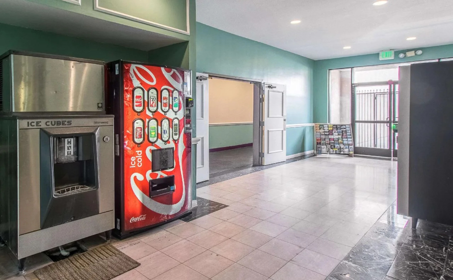 San Bernandino Inn & Suites