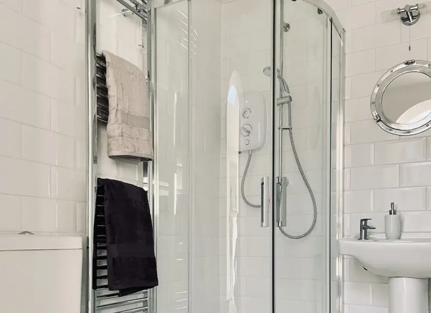 Wavecrest Holiday Cottage