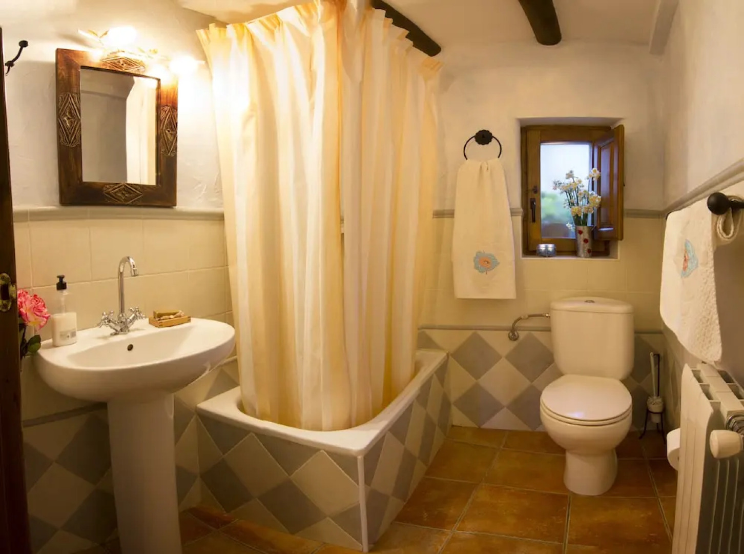 Reul Alto Cortijos Rurales