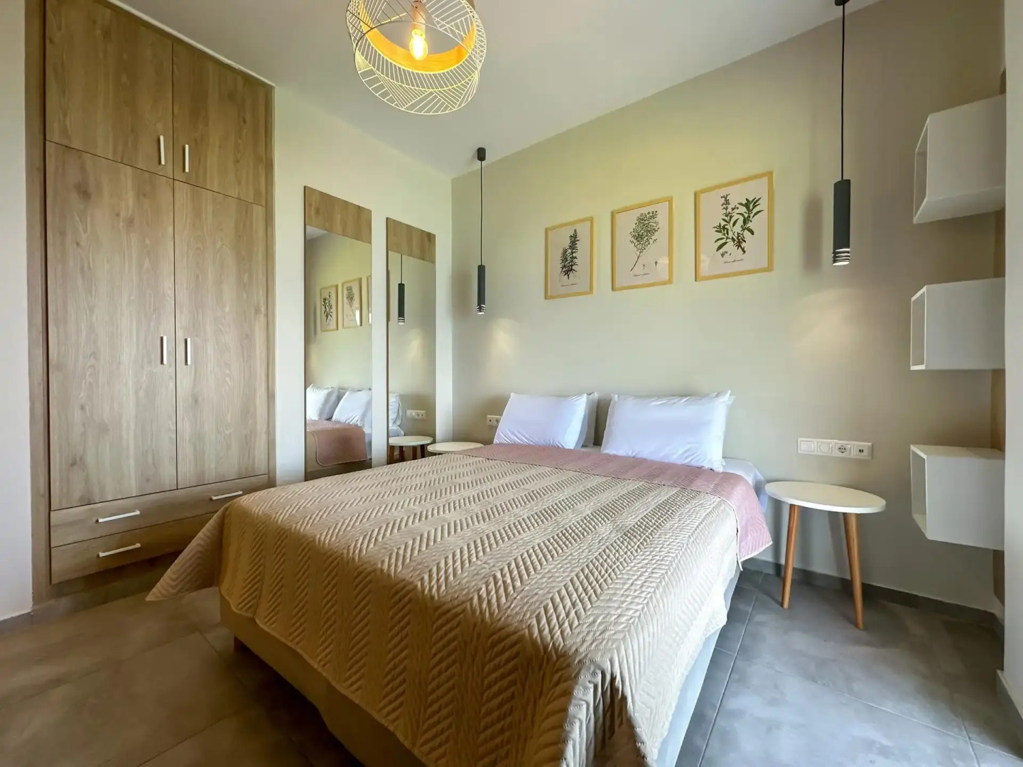 Mangata Seaside Hotel