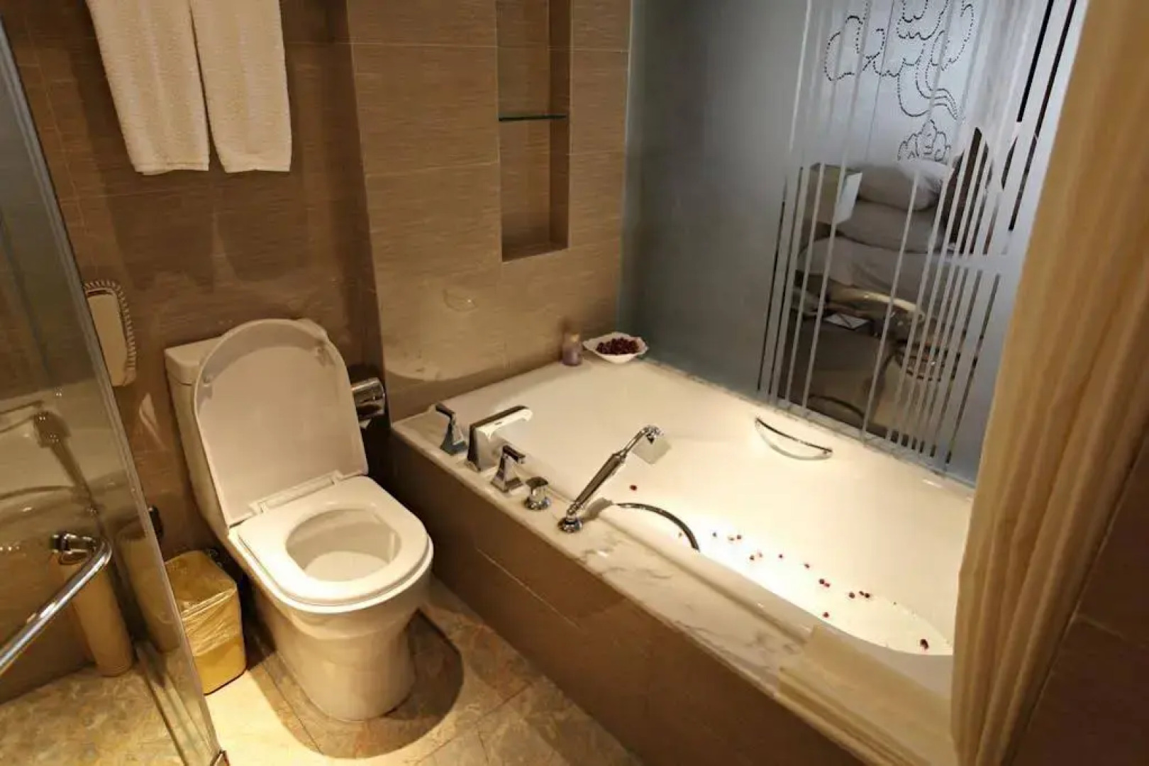 Scholars Hotel (Hangzhou West Lake Wulin Square Zhejiang University)