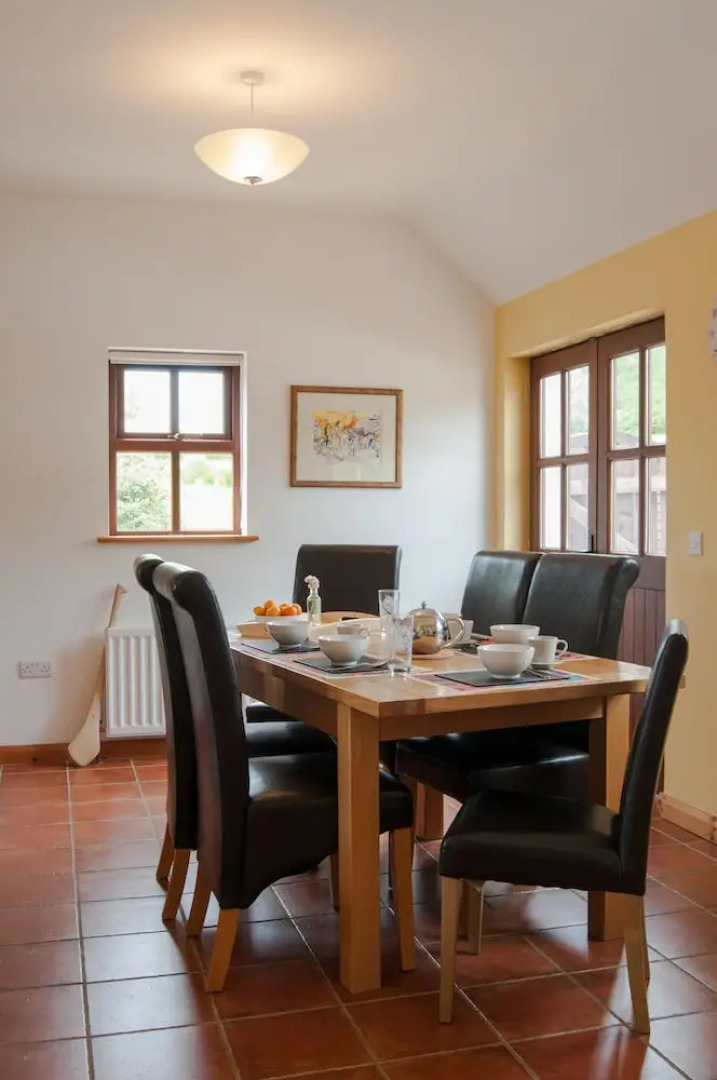 Tavnaghoney Cottages