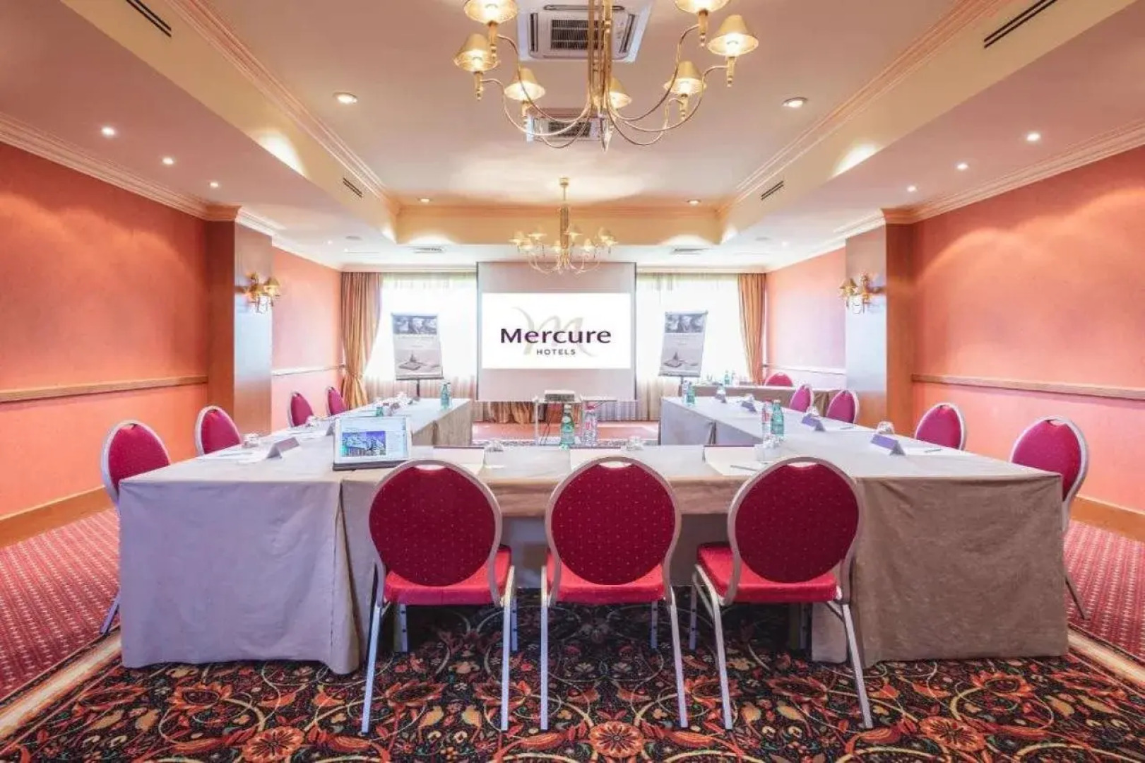 Hotel Mercure Luxembourg Kikuoka Golf & Spa