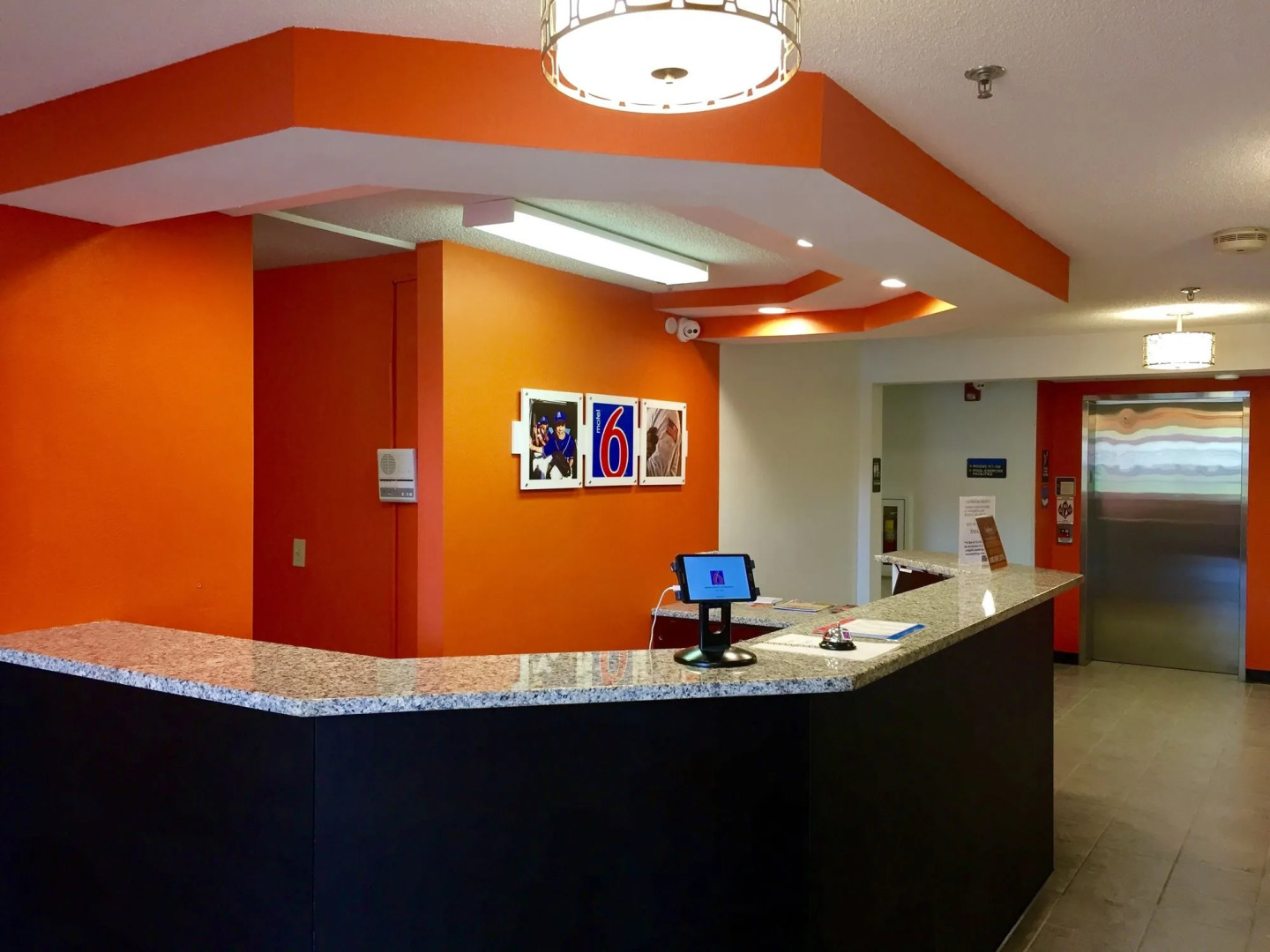 Microtel Inn & Suites by Wyndham Cleveland Streetsboro