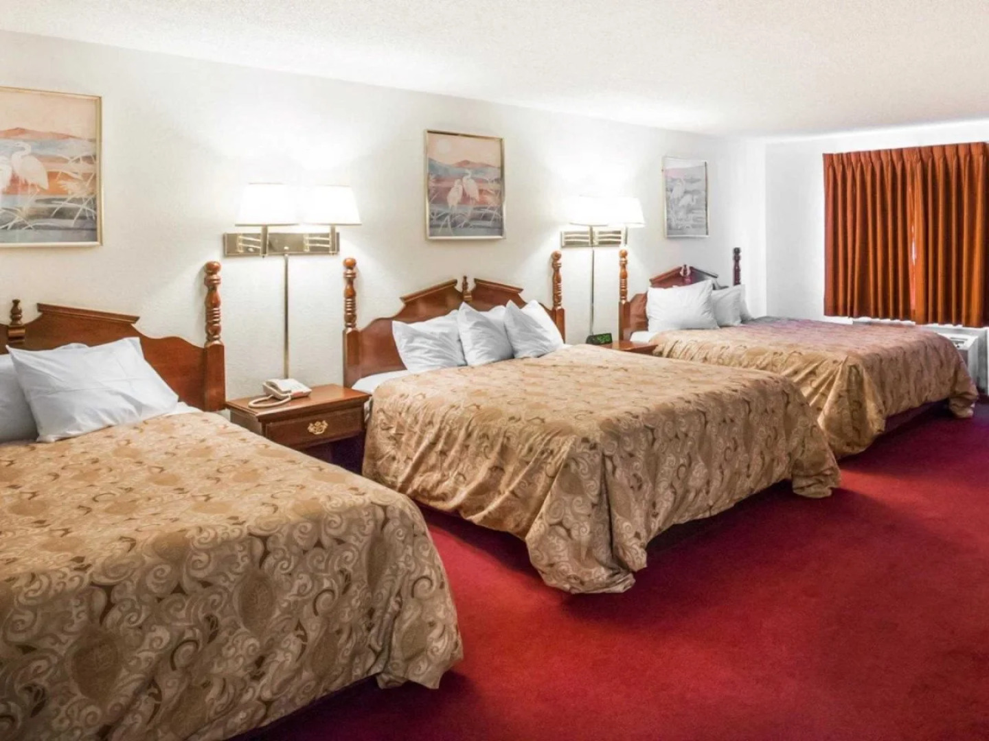 Rodeway Inn Cedar Rapids Westdale