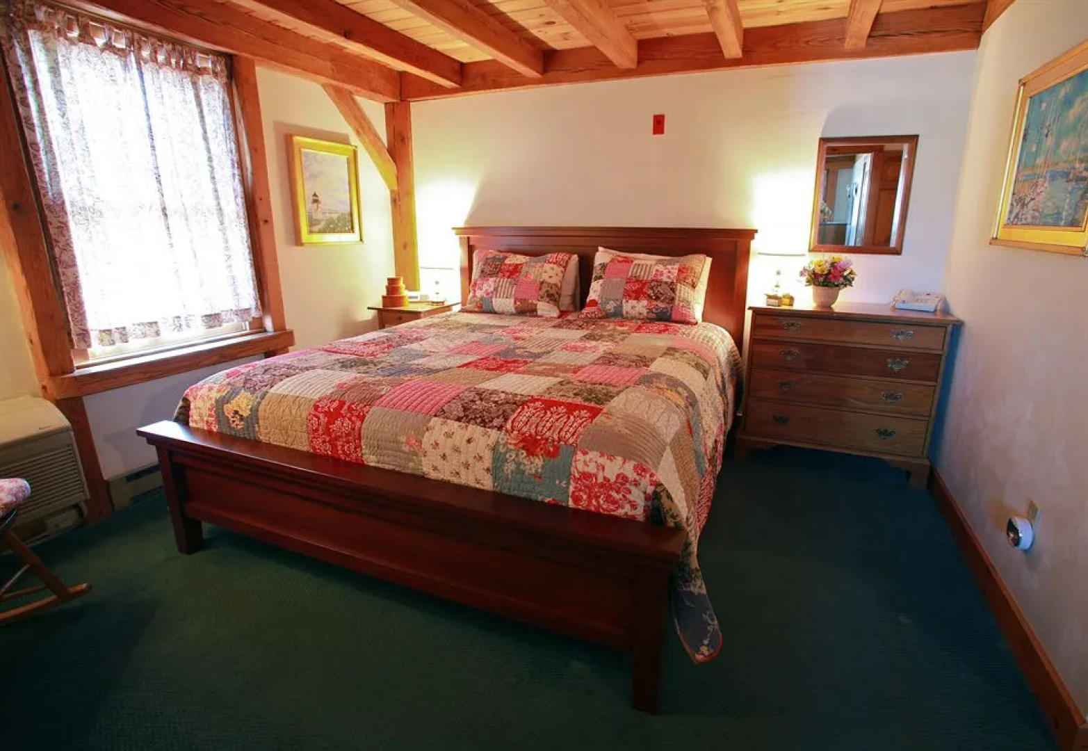 Seven Sea Street Inn