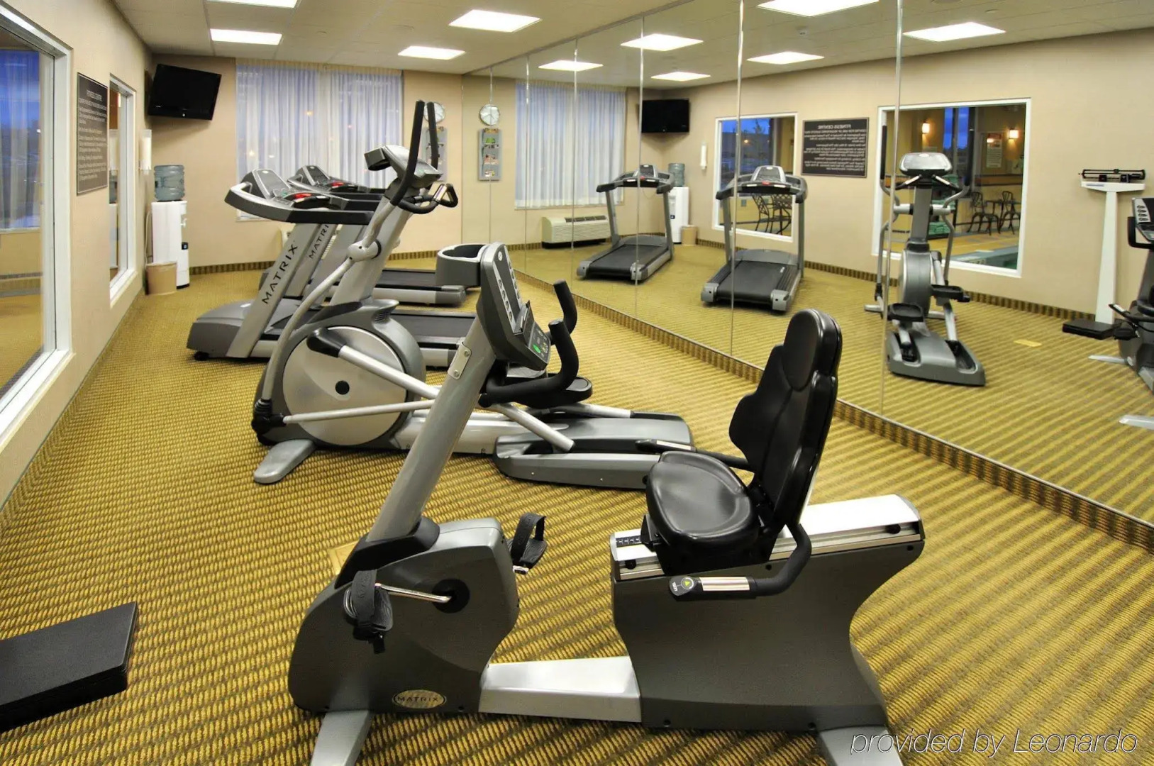 Holiday Inn Express & Suites North Bay by IHG