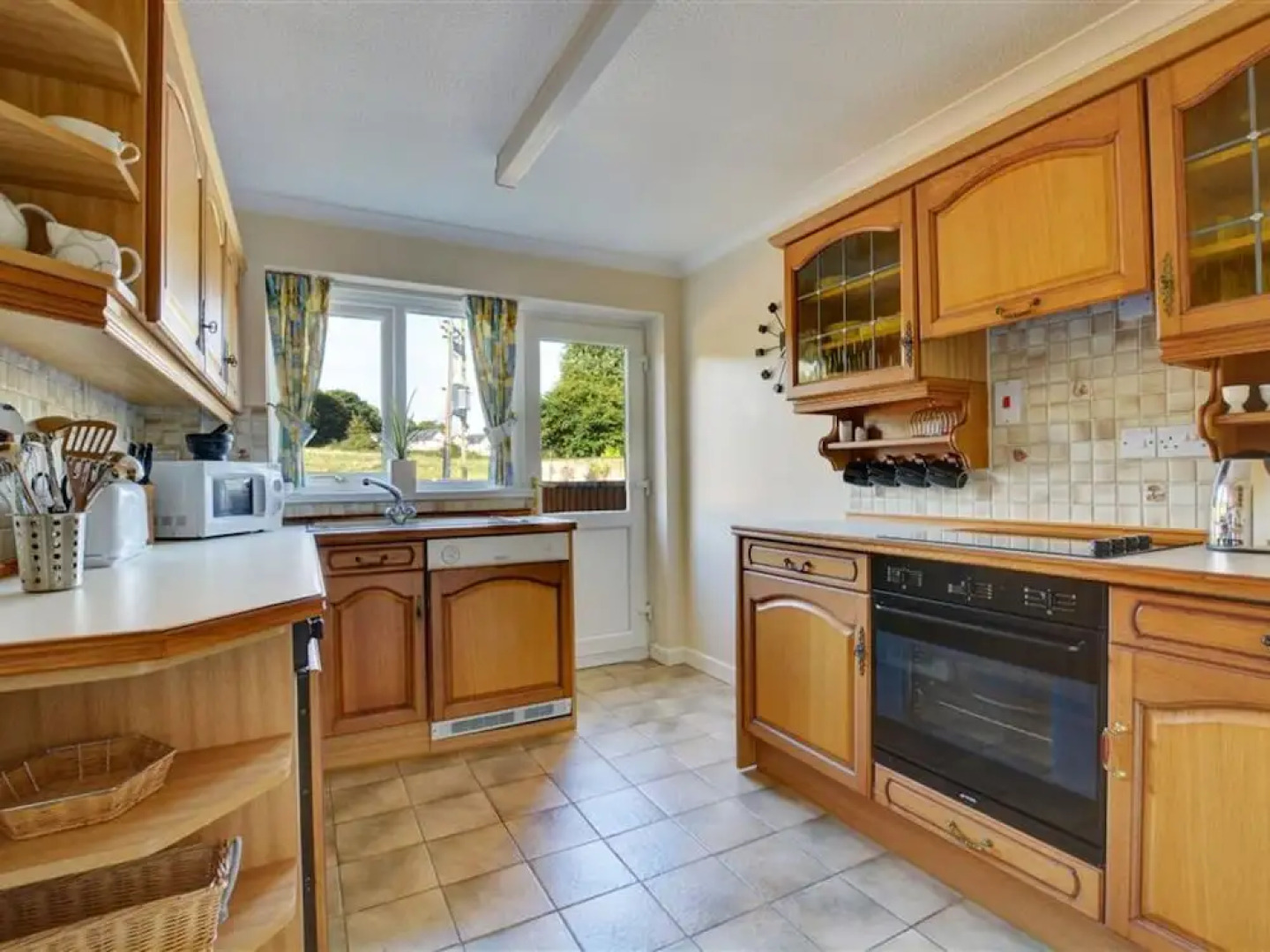 Lovely and Comfortable Holiday Home in Quiet and Stunning Surrounding Area of Begelly