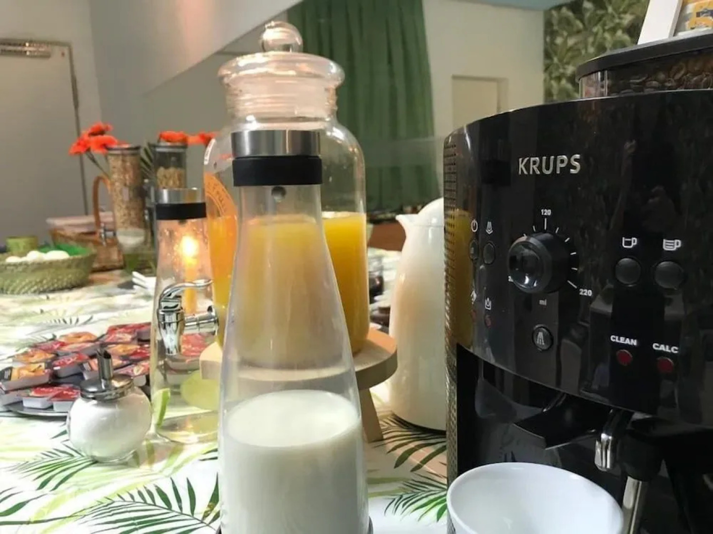 Landhaus Köln 2 Hotel