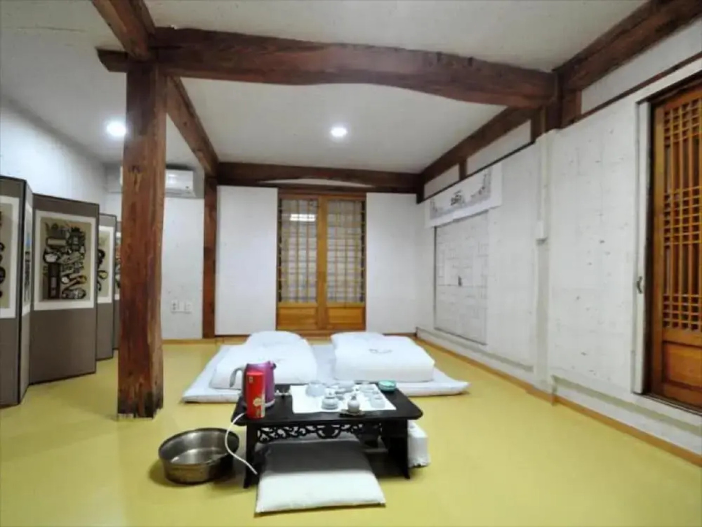 Gallery Jin Hanok Guesthouse