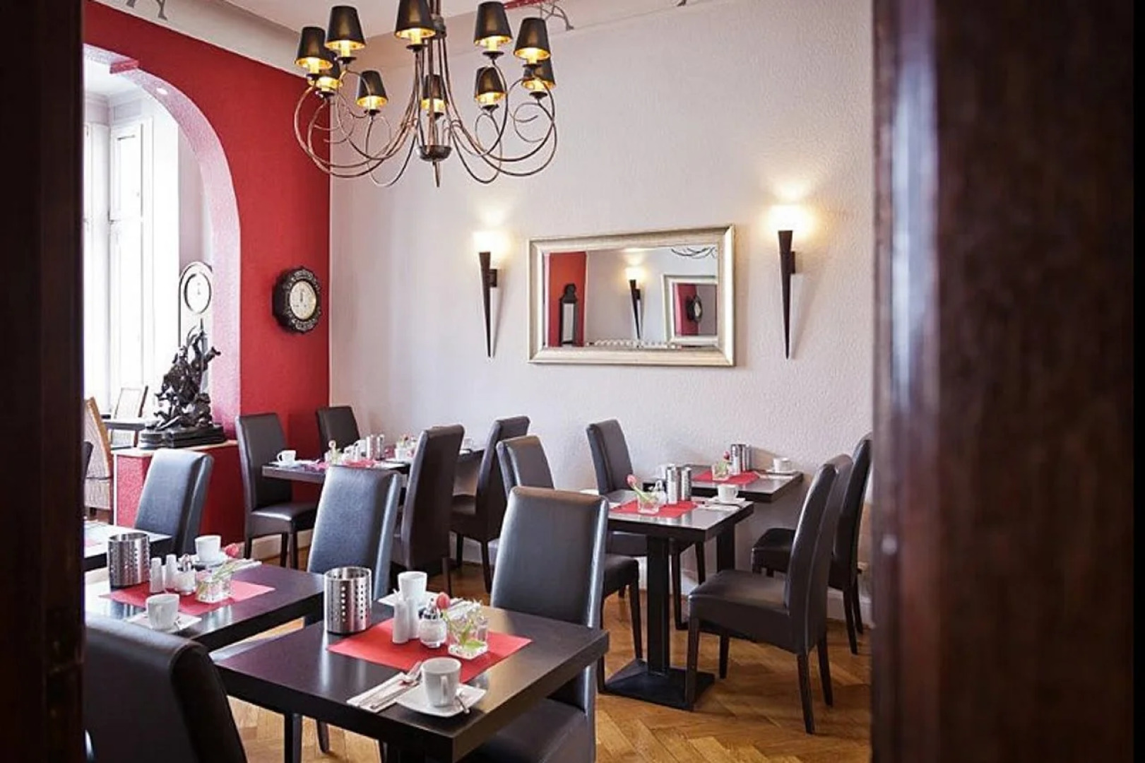 Arthotel ANA Residence