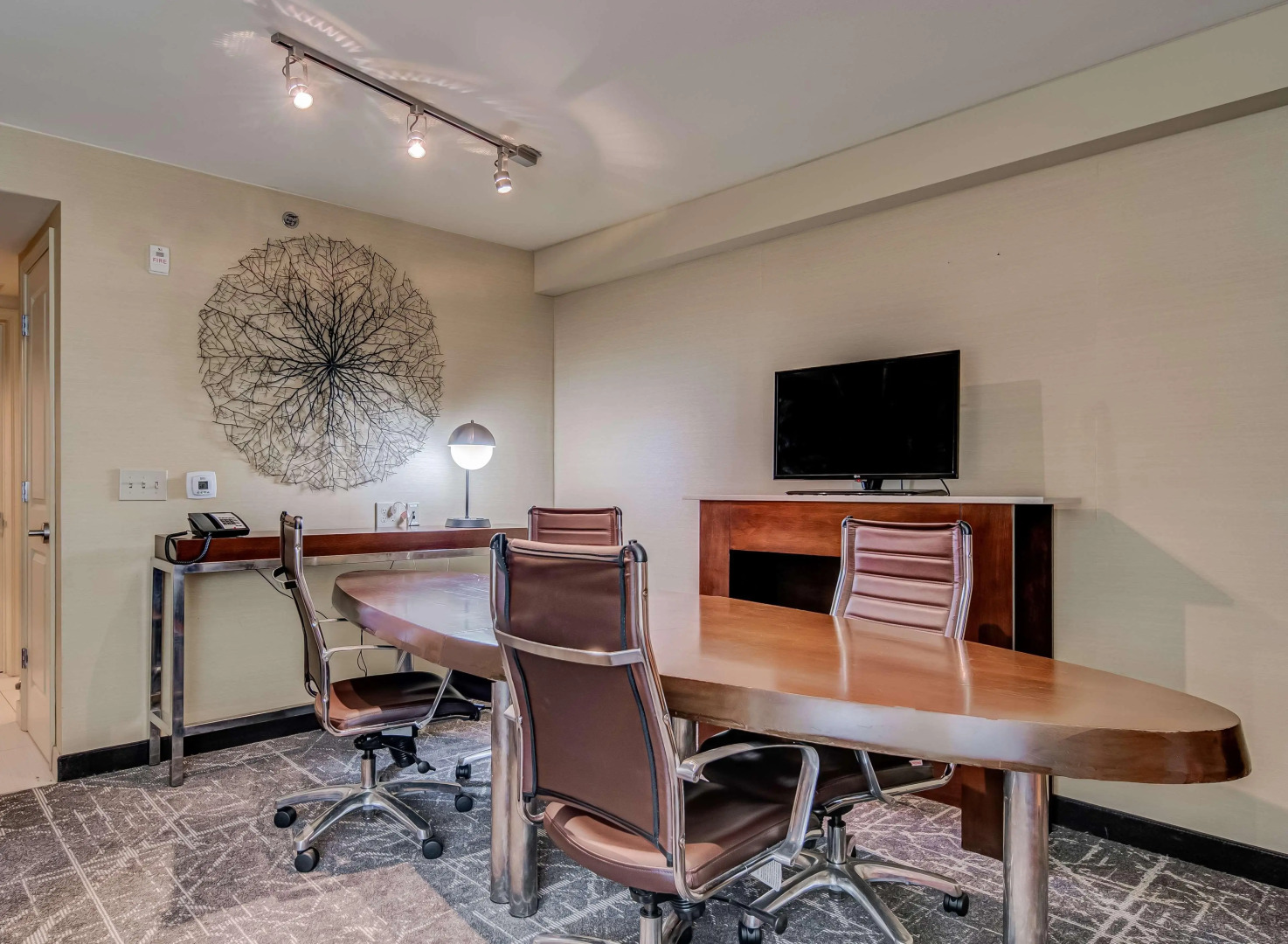 Embassy Suites Atlanta - Kennesaw Town Center