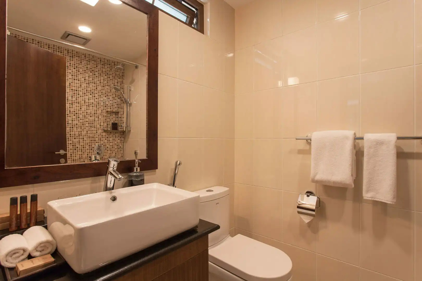 Отель The Somerset