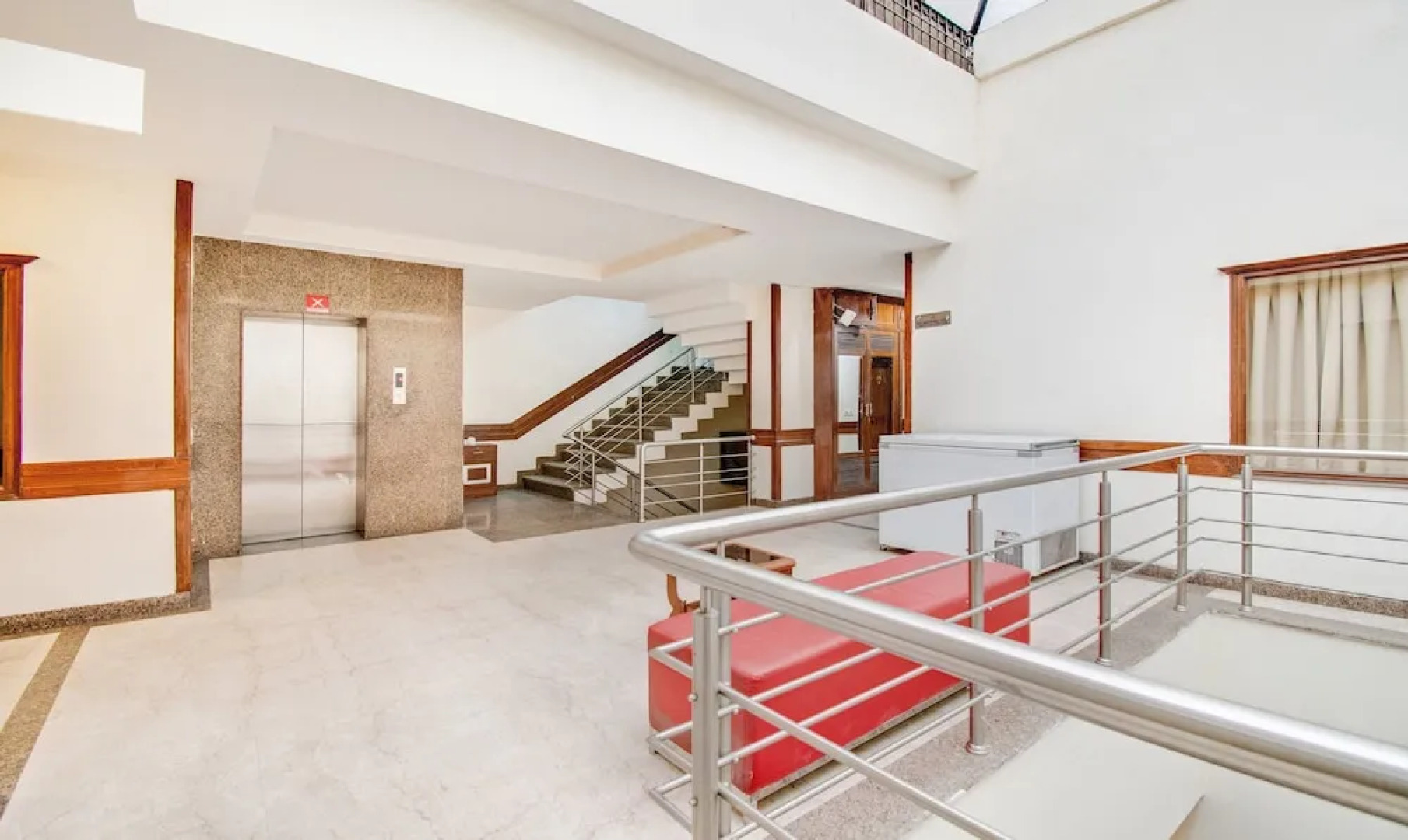 Itsy Hotels Auzone & Spa