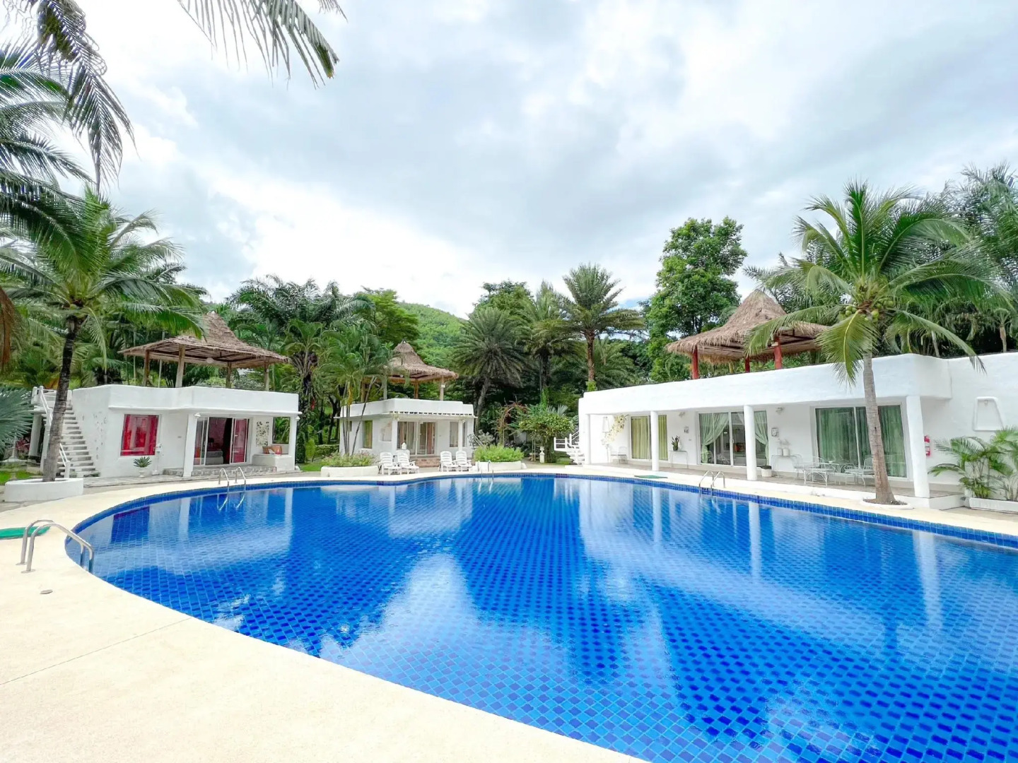 Baan Aom Kod Kun Kao