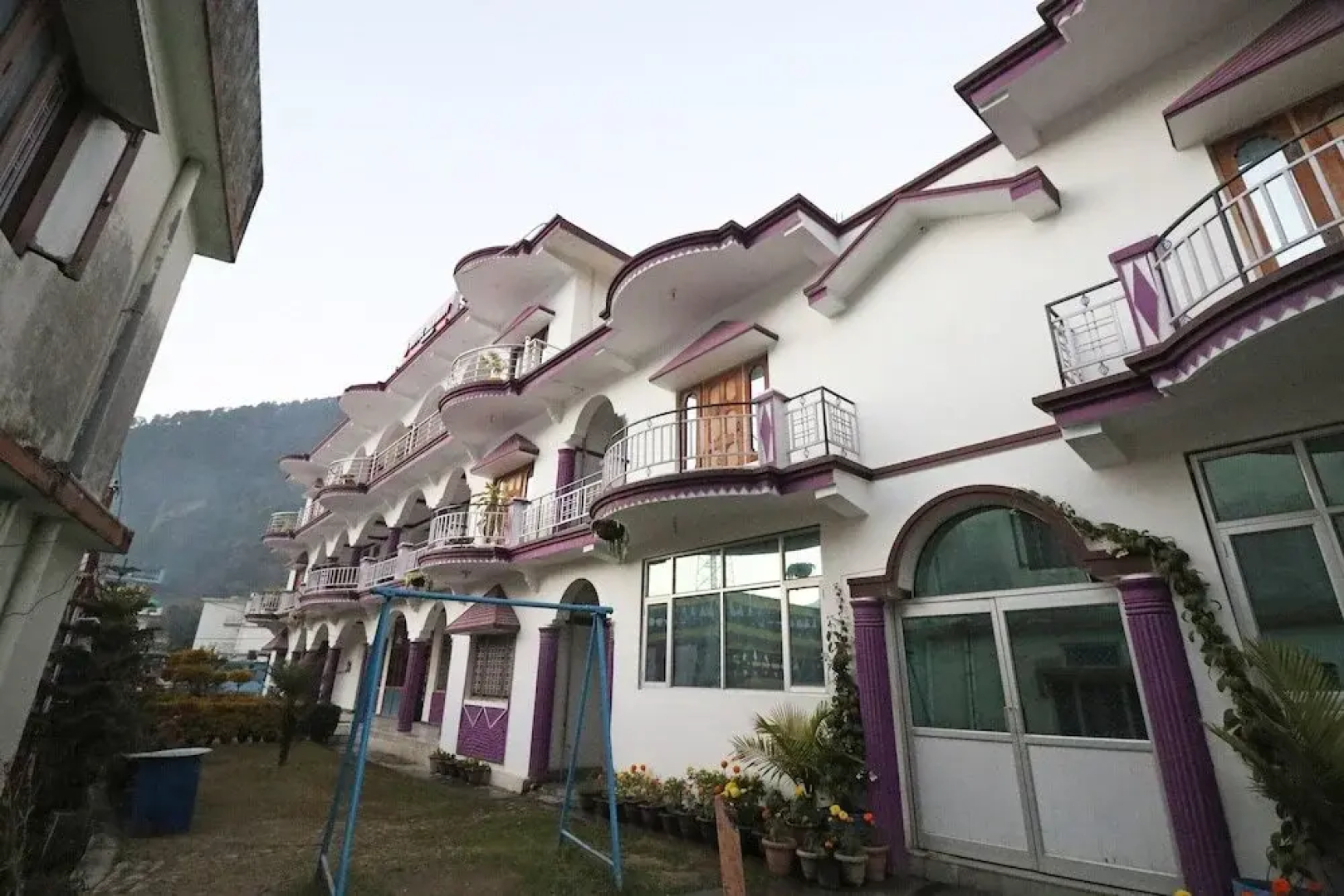 Hotel Jahnavi by OYO Rooms