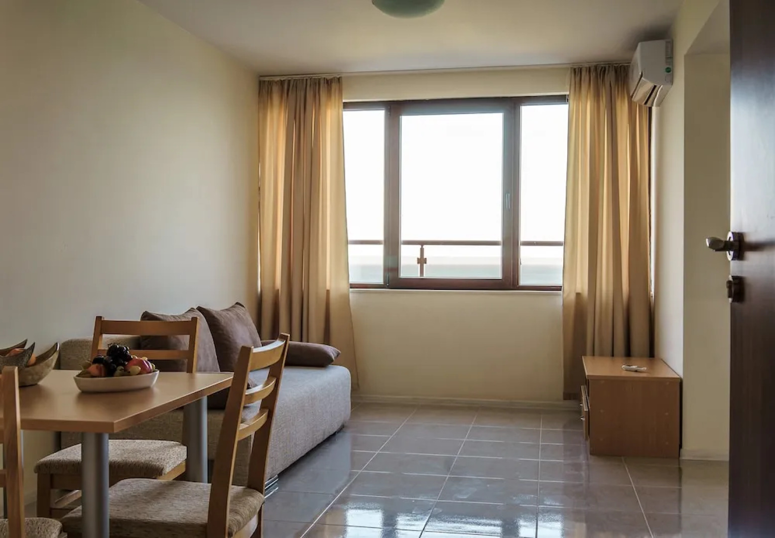 Moreto Seaside Aparthotel