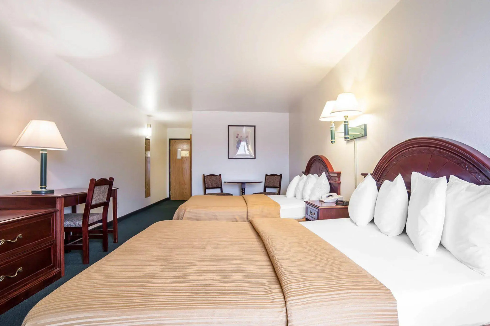 Helena Inn Airport