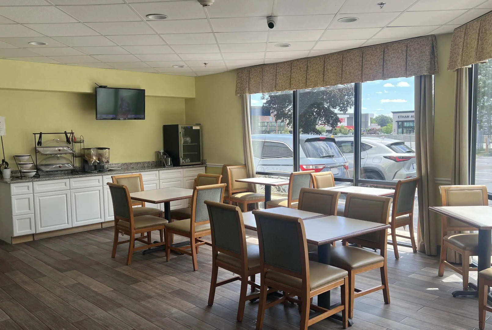 Super 8 by Wyndham Albany