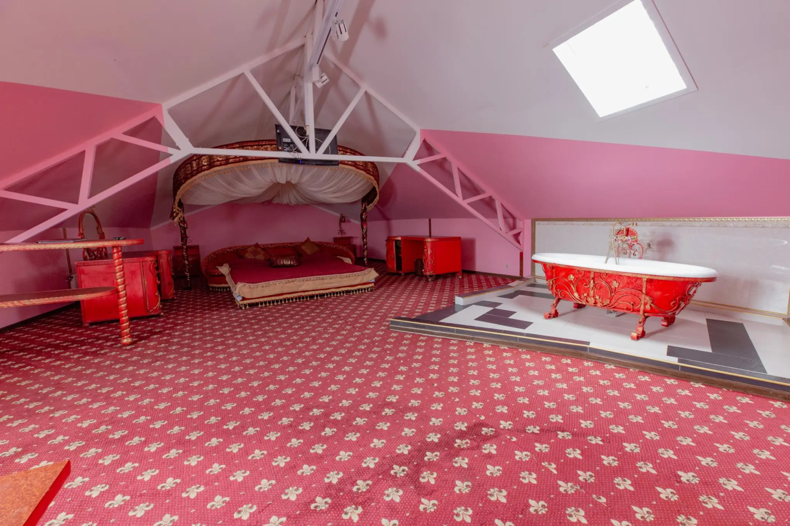 Новая Чайка(Москва)