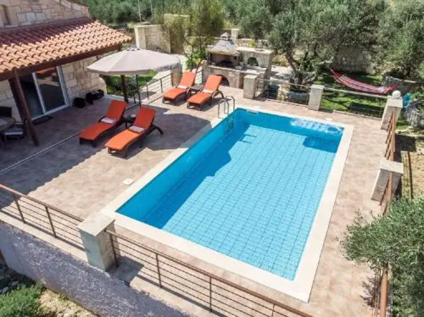 Вилла Xara Chara