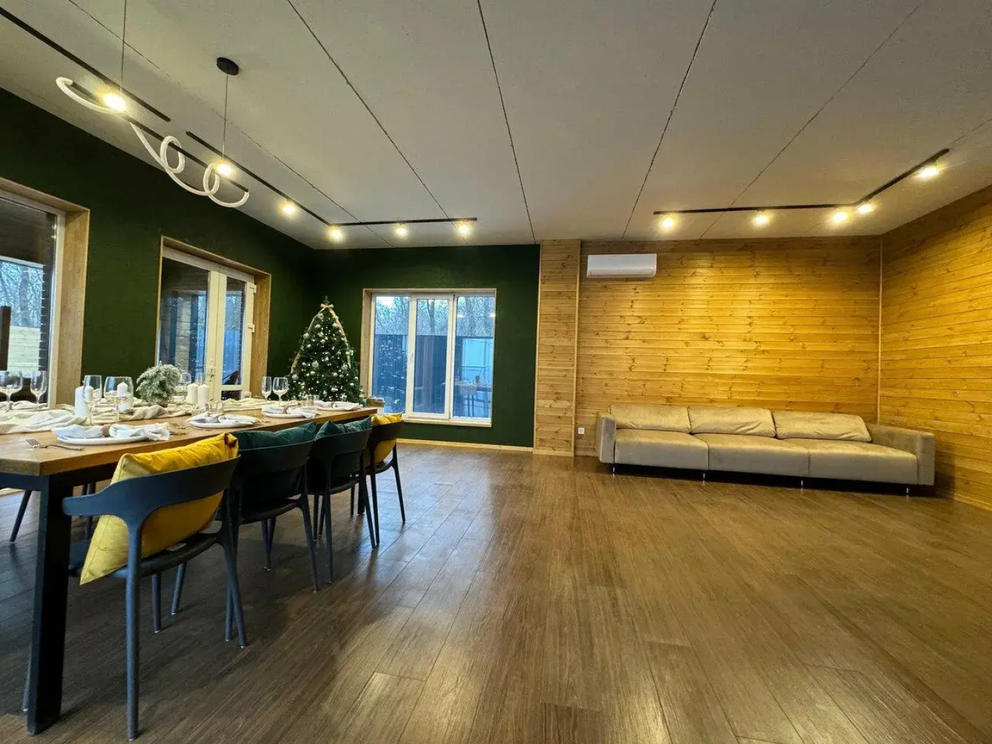 Barney’s House (Барнис Хаус)