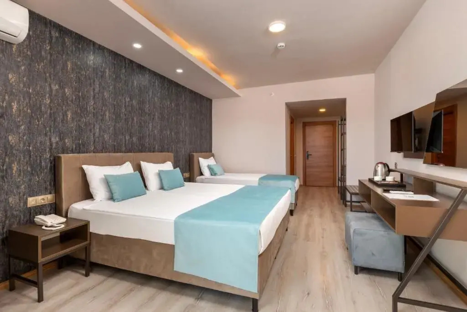 Hotella Resort & Spa