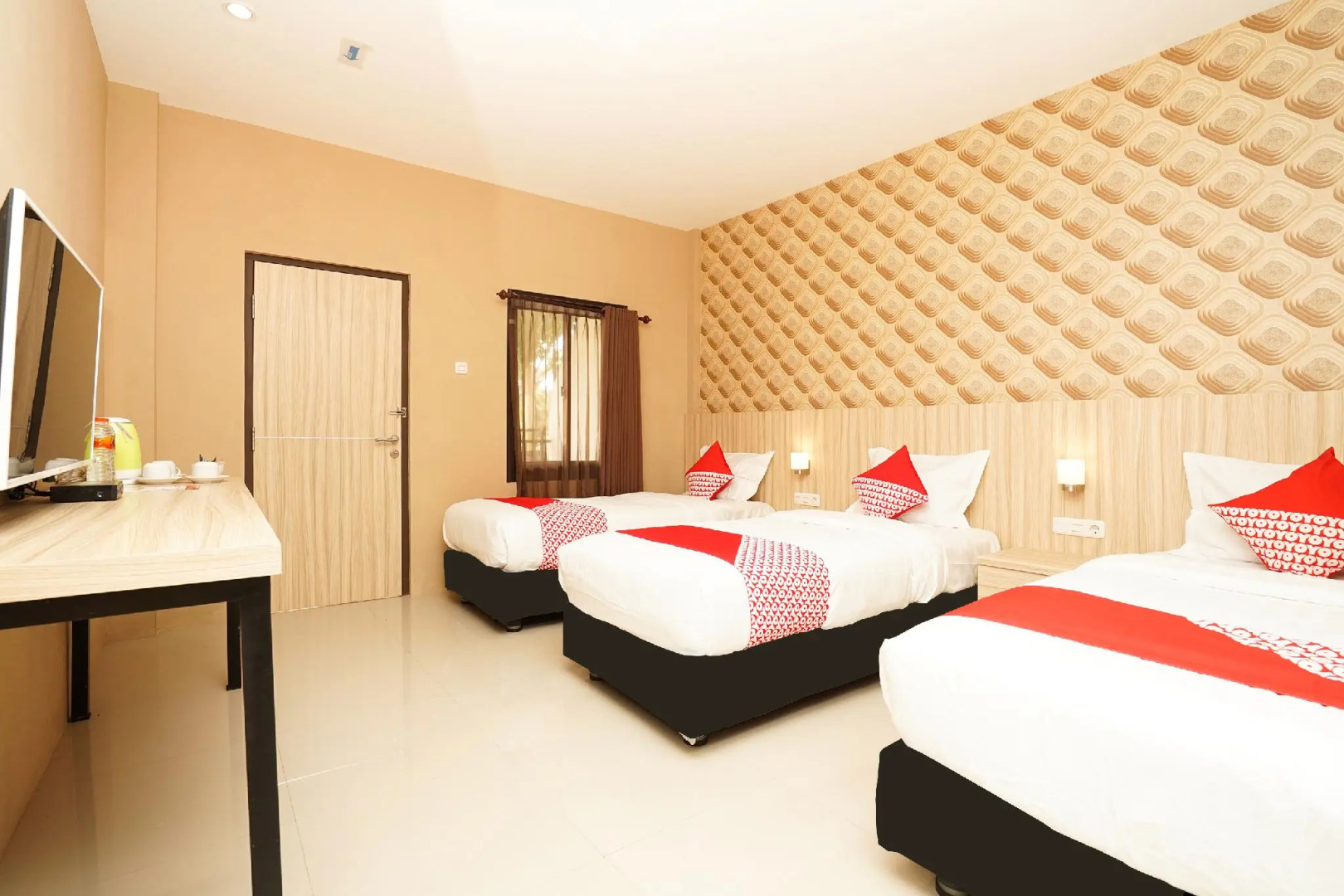 OYO 903 Kampoeng Kita Hotel