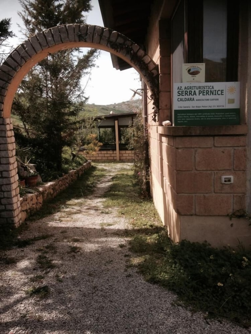 Agriturismo Serra Pernice