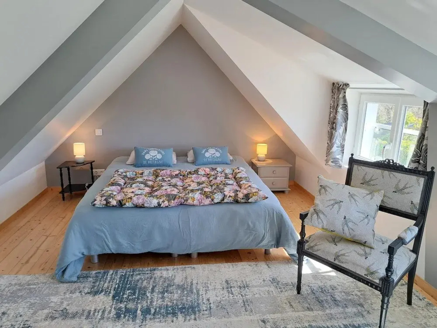 Stone House by Beach in Pont-aven