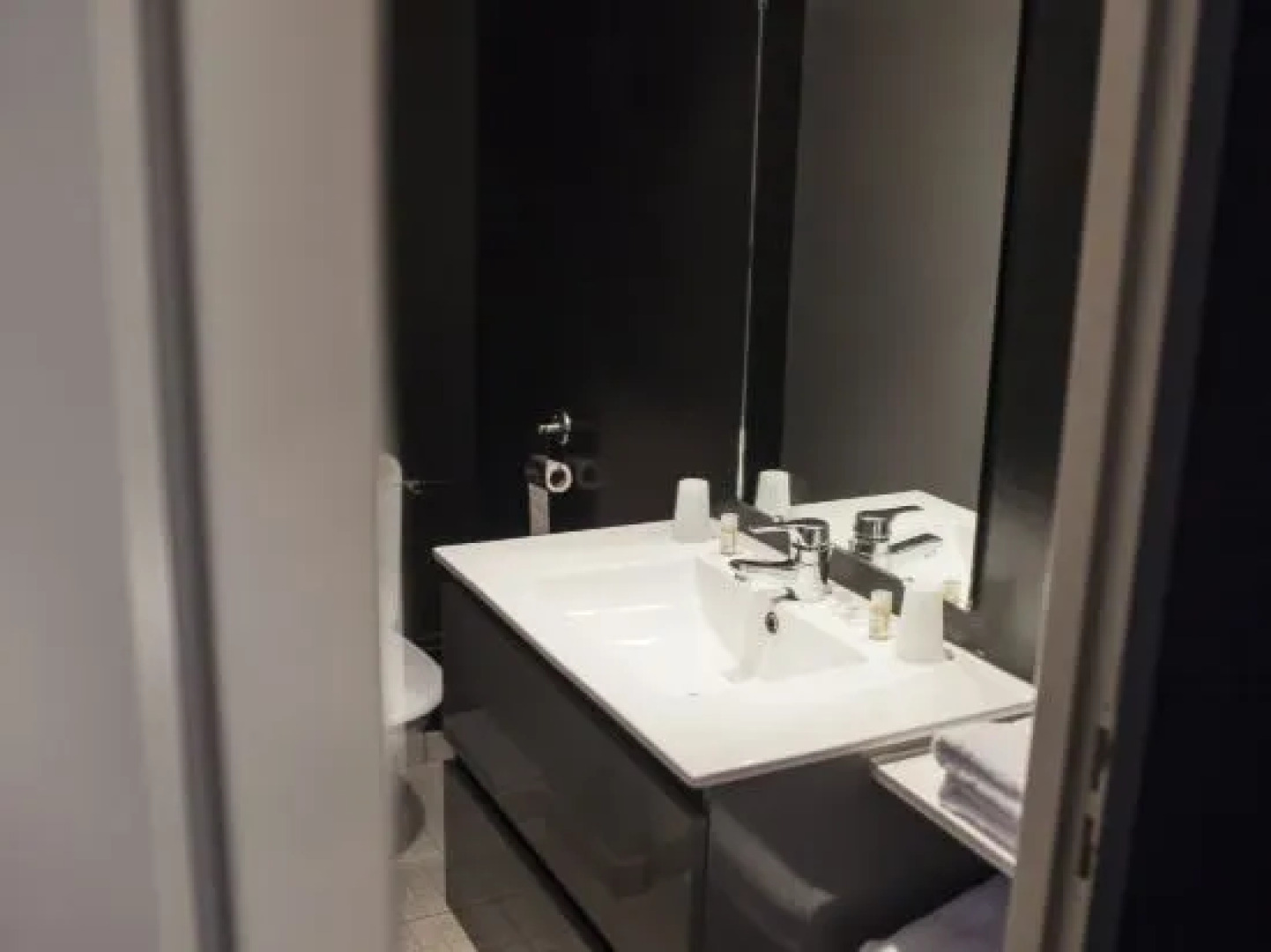 Hotel The Originals Bruay la Buissiere Le Cottage