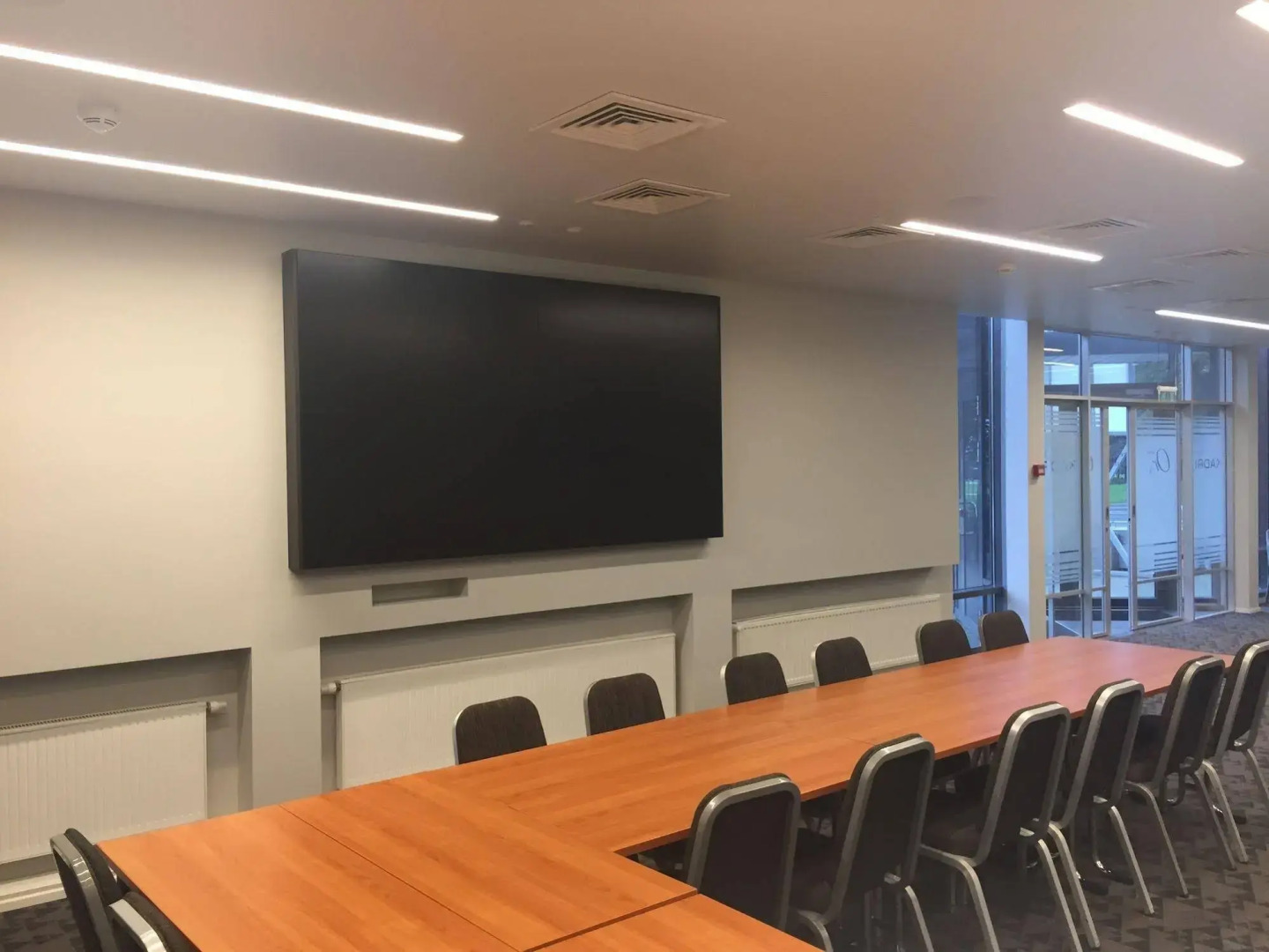 Oru Hub Hotel Tallinn — Handwritten Collection