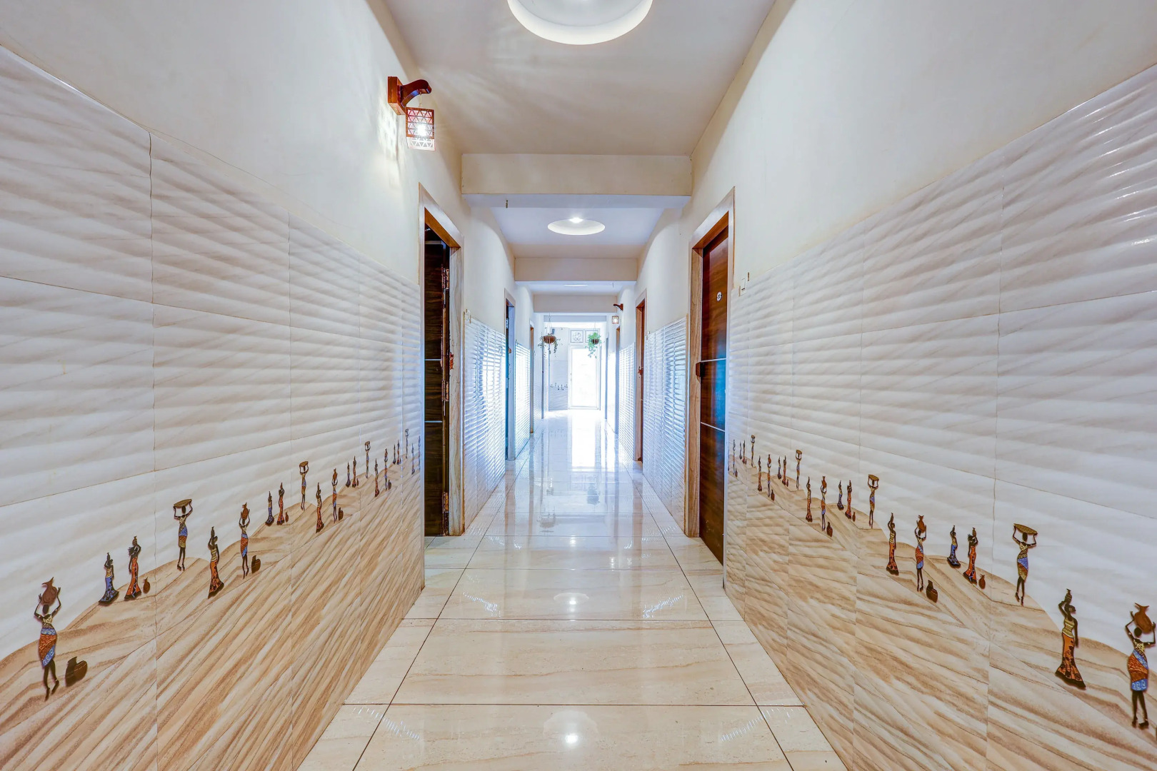 Super Hotel O Eluru Railway Station Formerly Sree Nitya Residency