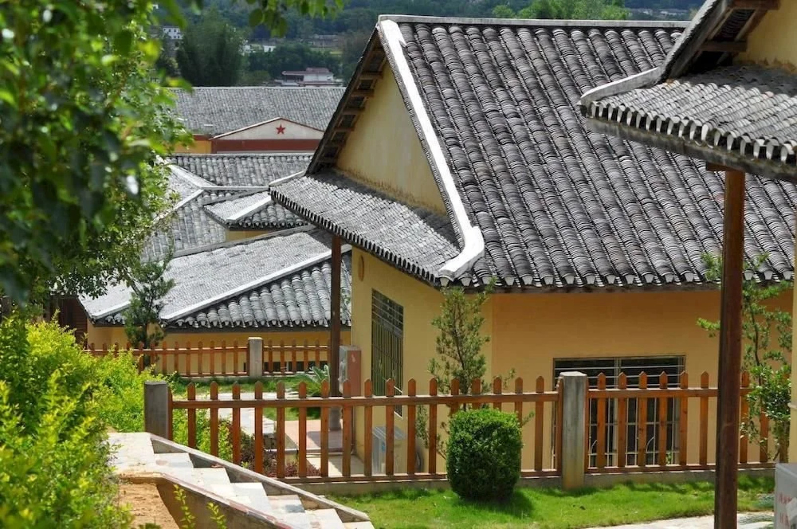 Zhiqing Tribe-longfei Resorts