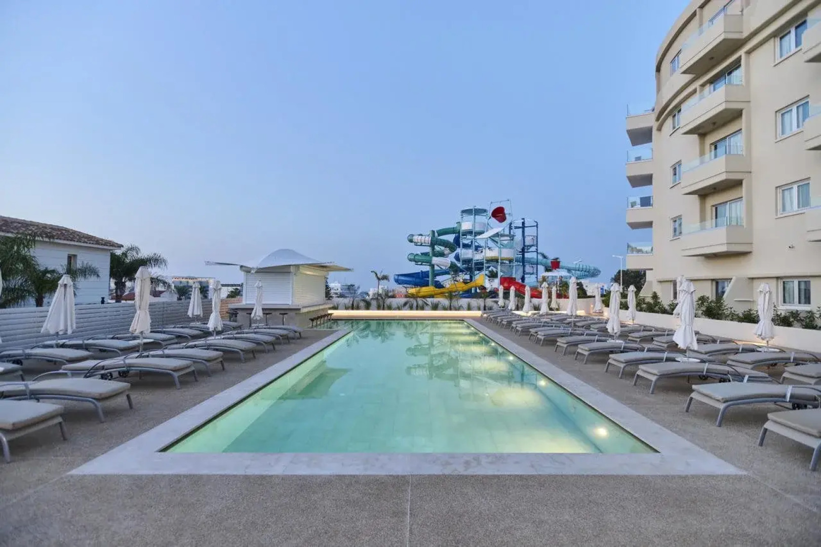 Sunrise Oasis Hotel & Waterpark