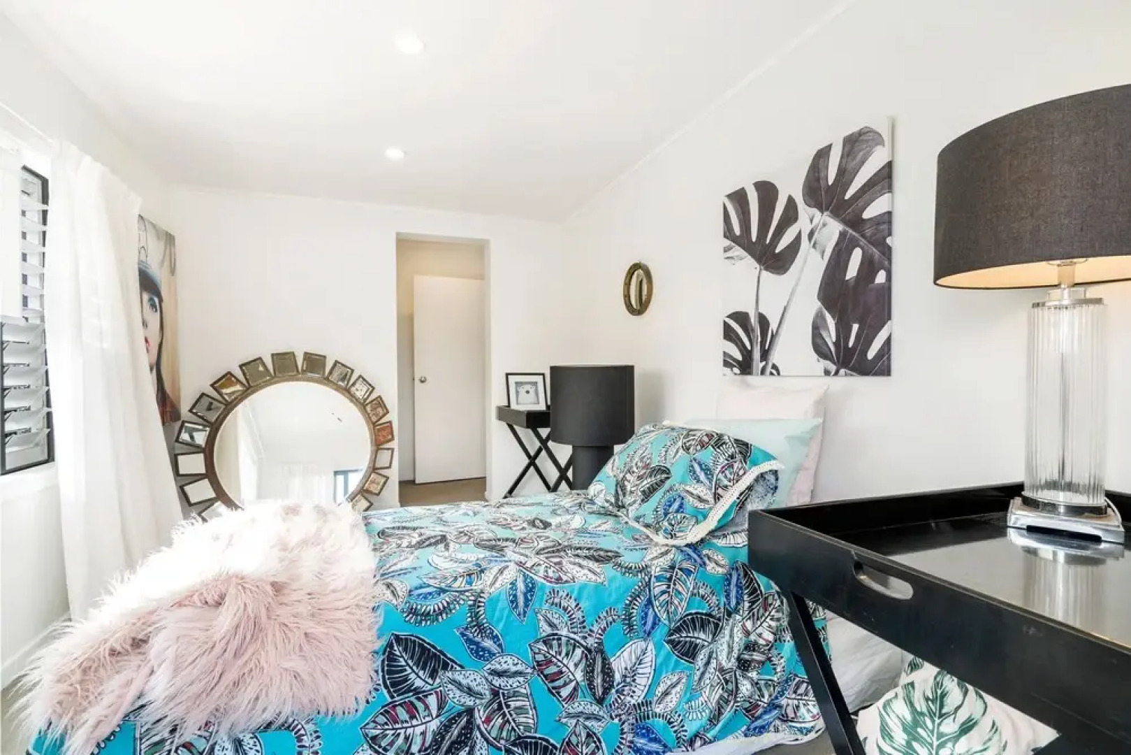 Red Beach Designed Stylish 2 BR Suite