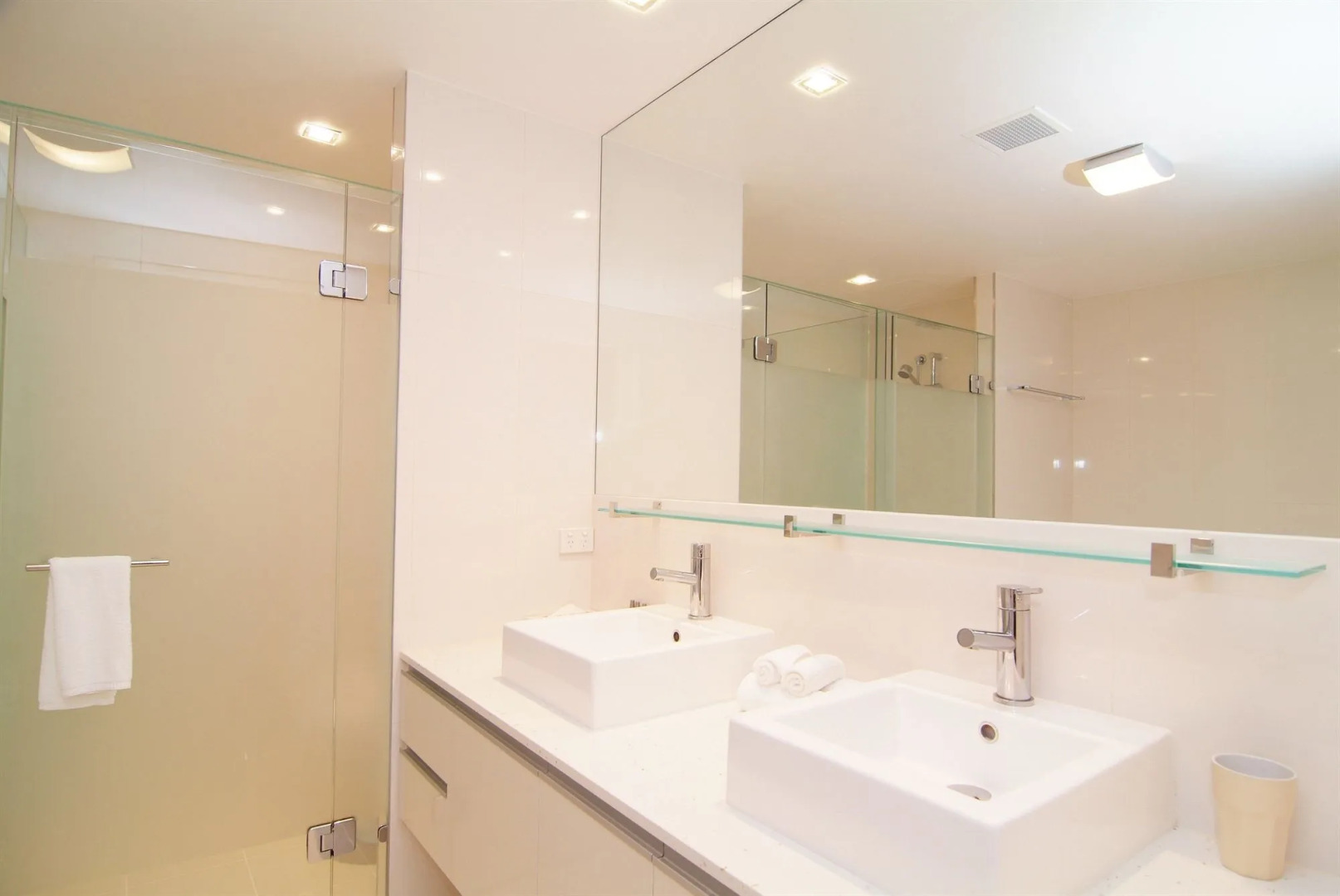 Peninsula Airlie Beach