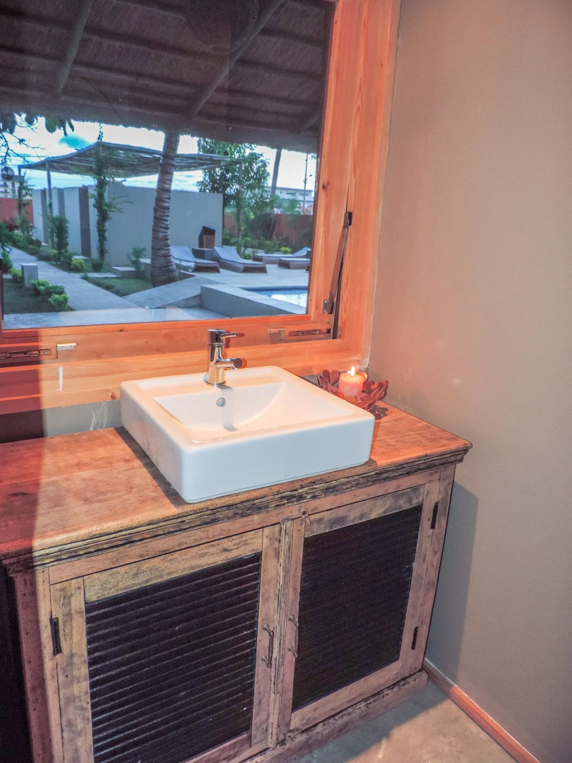 Liv Inn Guest House