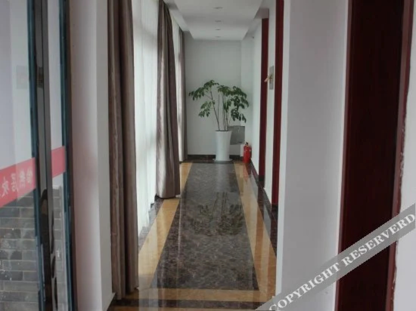 Yiranju Holiday Hotel