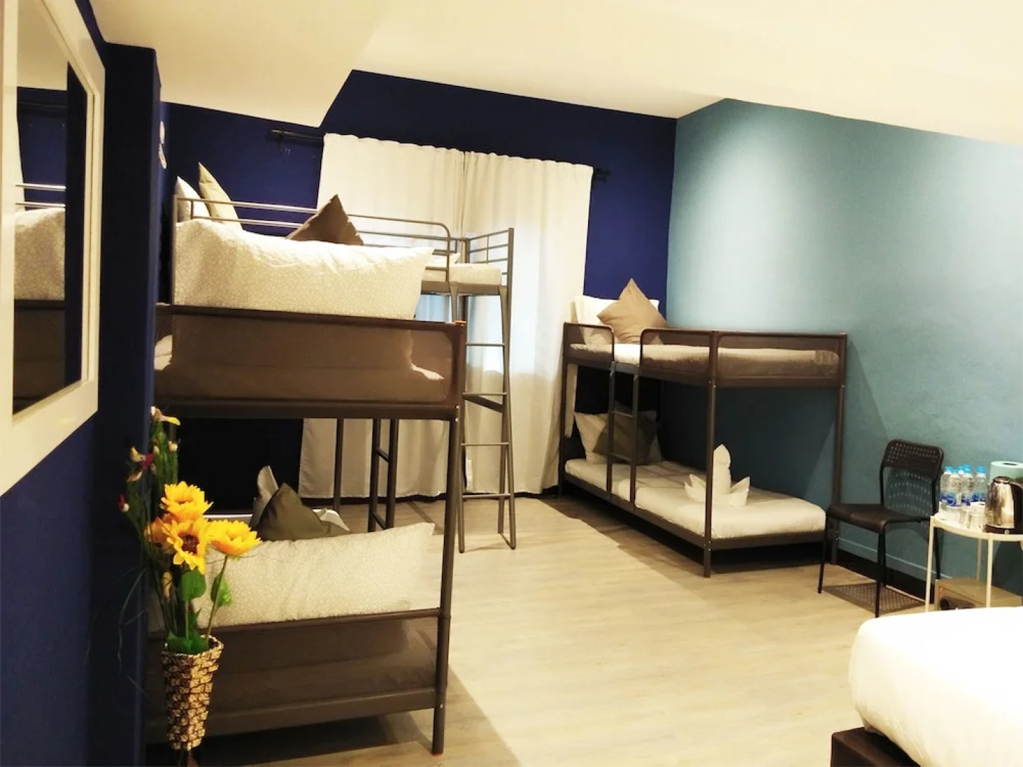 Sleep With Me Too Bangkok- BTS Phra Khanong