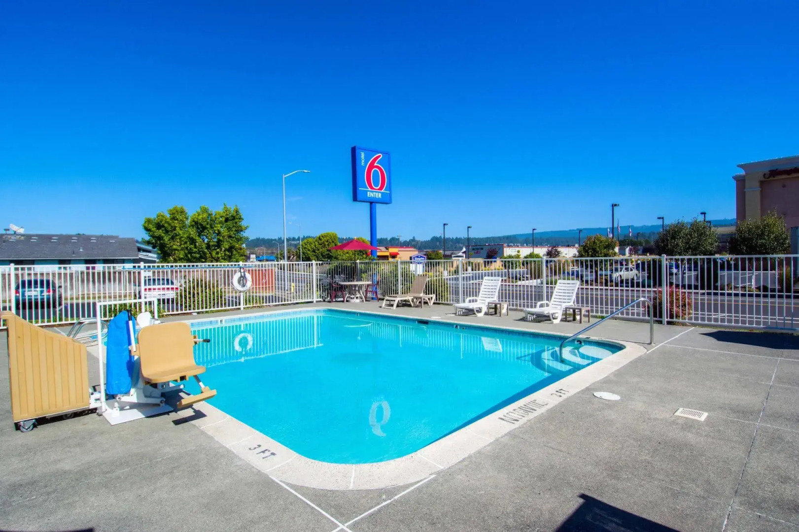 Motel 6 Arcata, CA - Cal Poly Humboldt