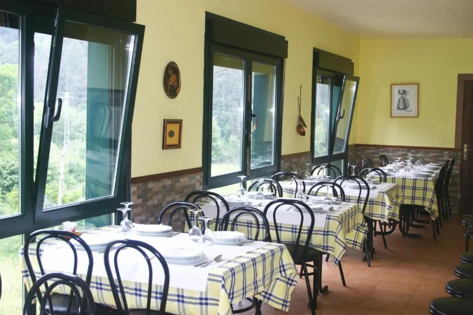 Hotel Restaurante Canero