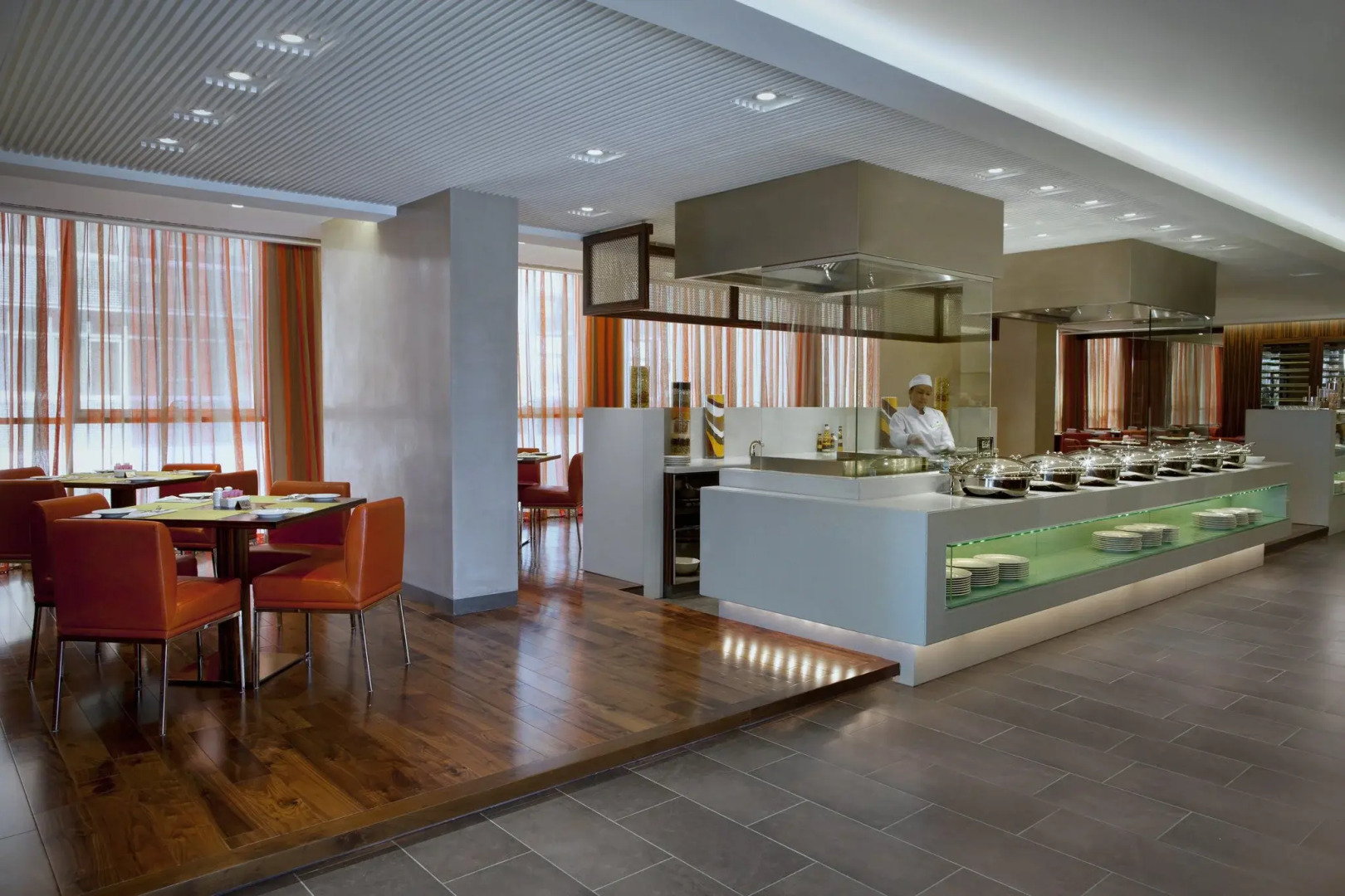 Centro Al Manhal by Rotana