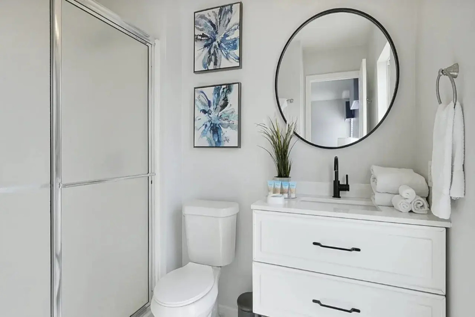 Encantada Resort Vacation Townhomes by IDILIQ