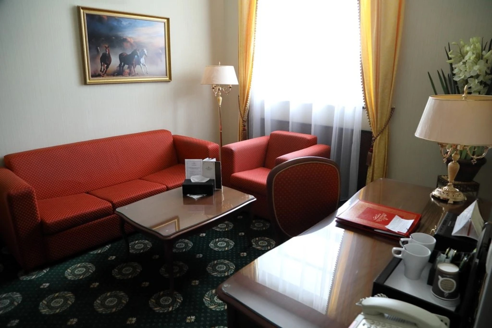 Арм Премьер Отель