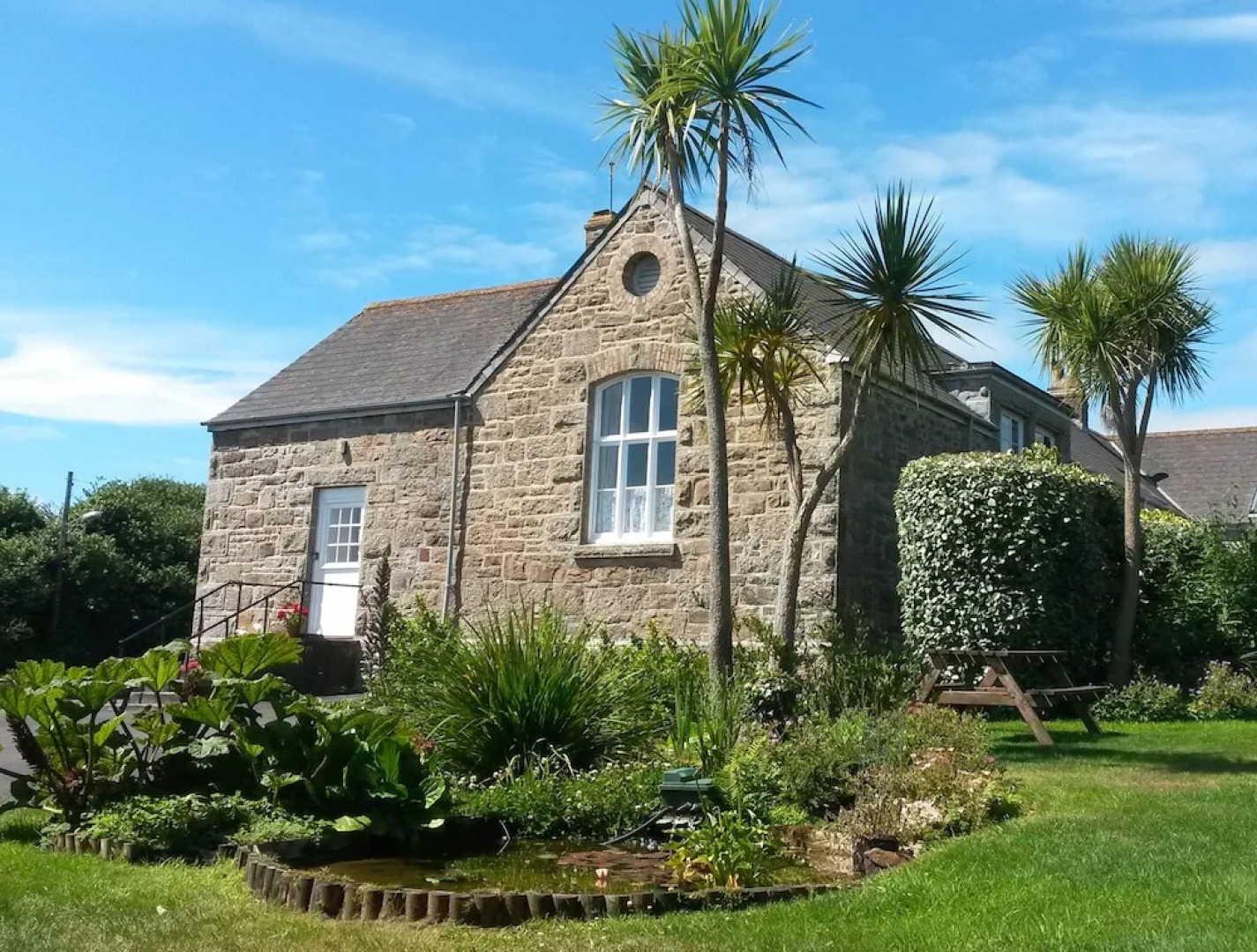 The Old Primary School Apartments