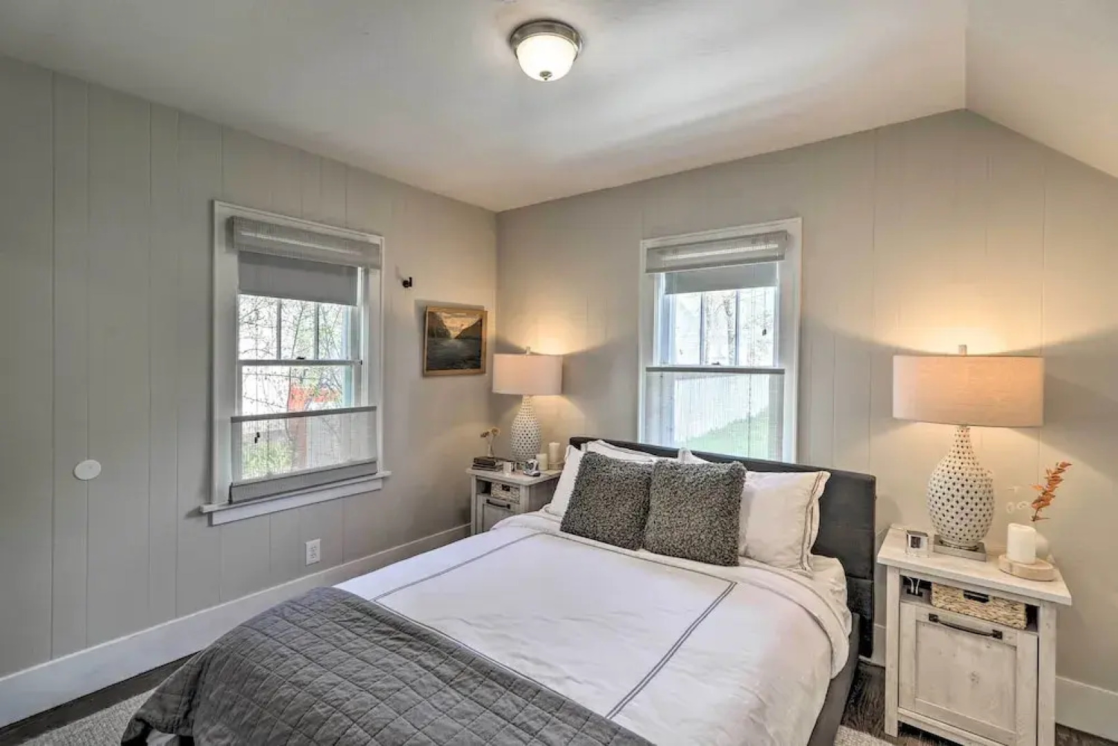 Luxe Glacier Getaway: Walk to Downtown Kalispell!