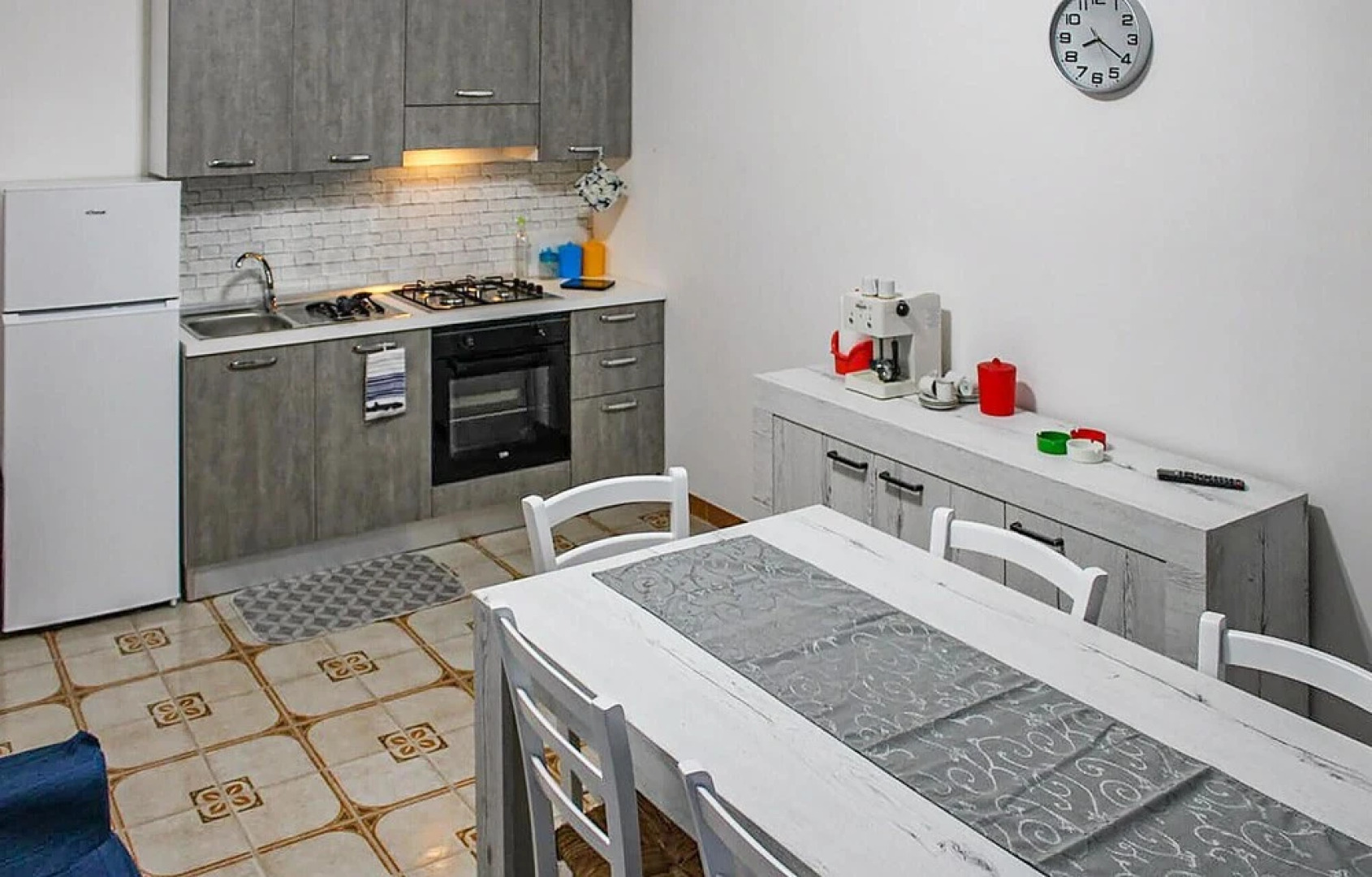 Stunning Apartment in Pachino With 3 Bedrooms and Wifi